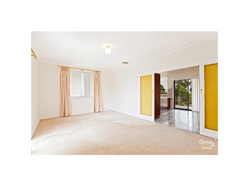 8 Hilltop Avenue, Mount Pritchard NSW 2170