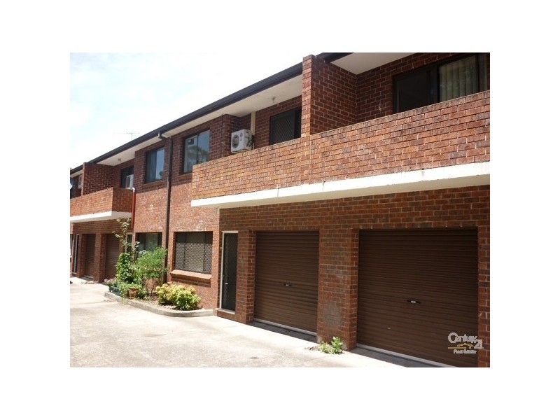 4/24 Railway Parade, Fairfield NSW 2165