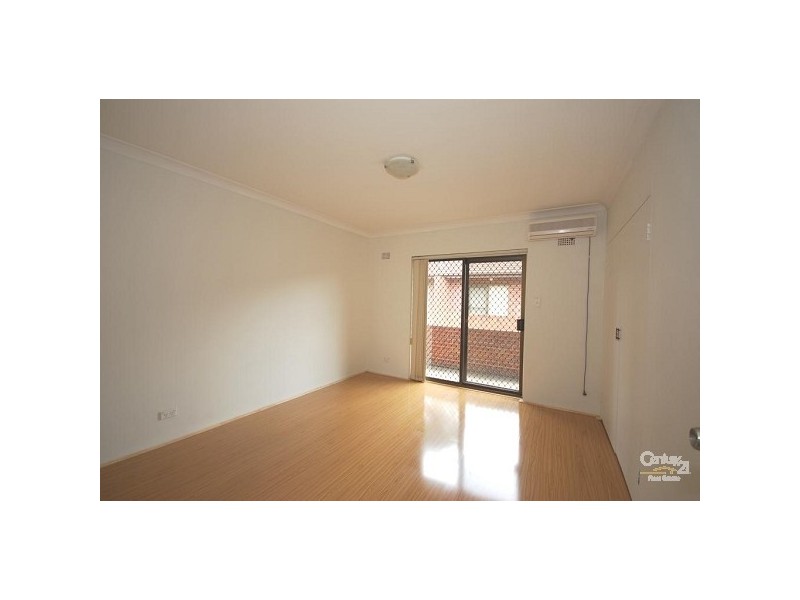 4/24 Railway Parade, Fairfield NSW 2165