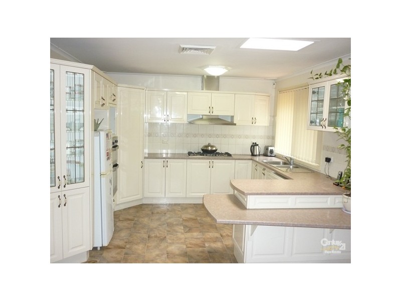 67 Restwell Road, Bossley Park NSW 2176