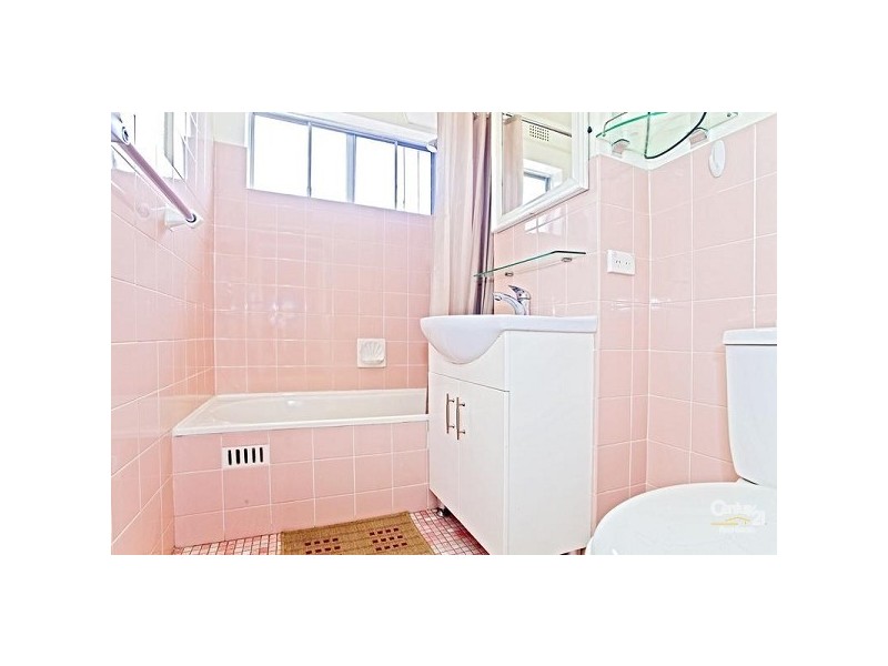 2/5 Ronald Street, Carramar NSW 2163