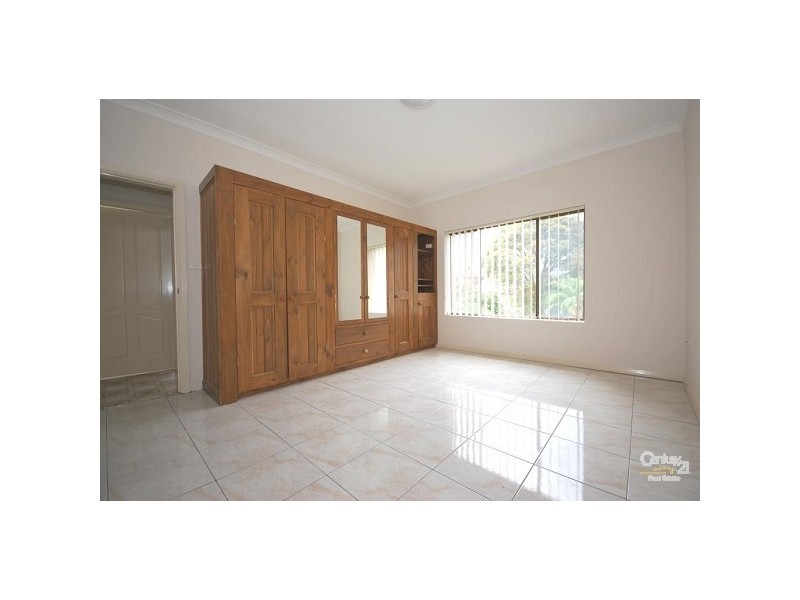 7 Ute Place, Bossley Park NSW 2176