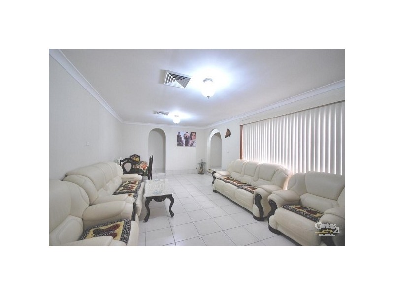 14 Polding Street North, Fairfield NSW 2165