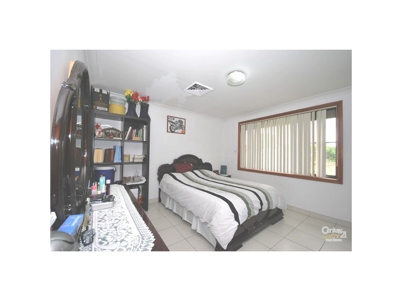 14 Polding Street North, Fairfield NSW 2165