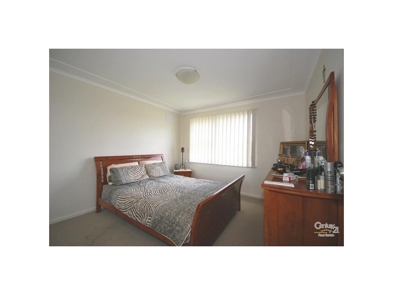 11A Noelene Street, Fairfield West NSW 2165