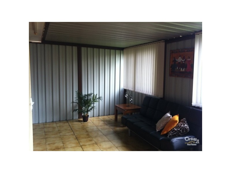 Bossley Park NSW 2176