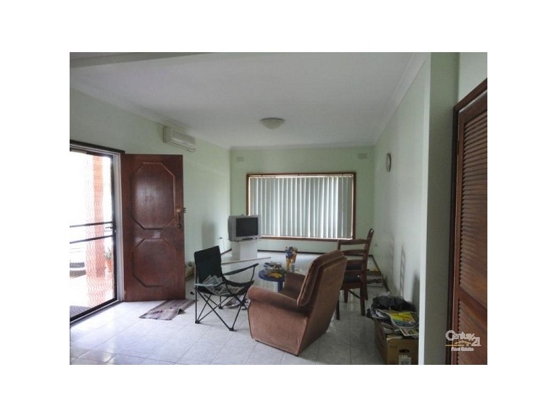 Fairfield West NSW 2165