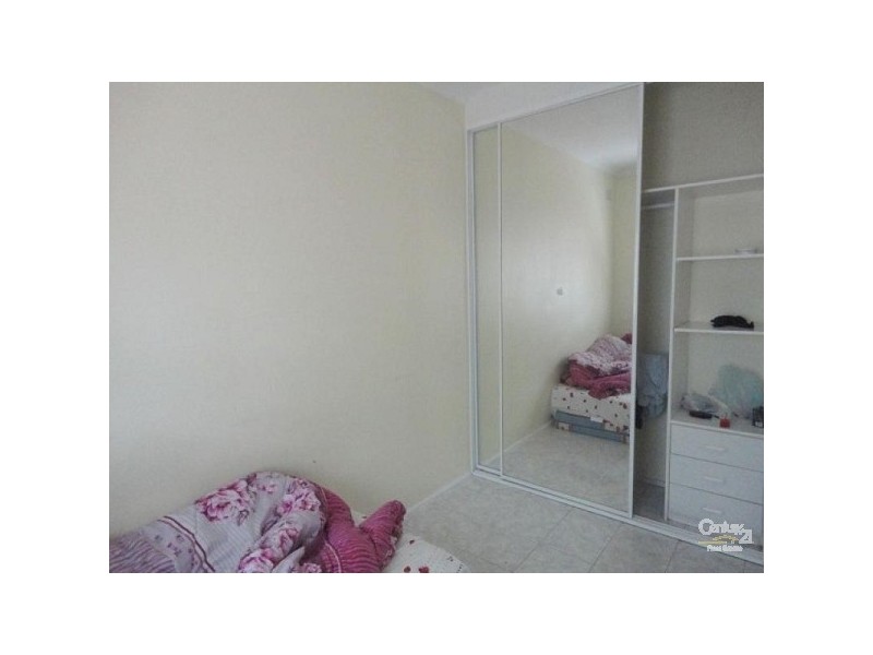 Fairfield West NSW 2165