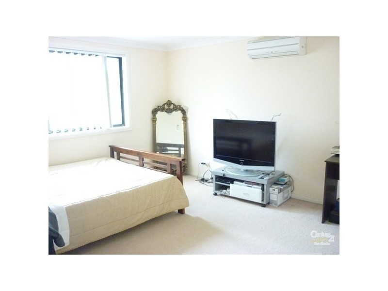 Fairfield NSW 2165