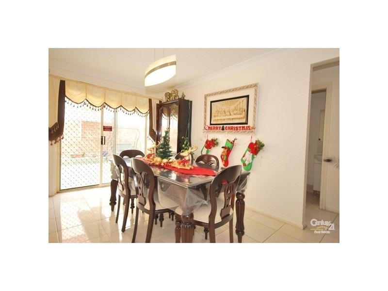 14/5 Corella Road, Green Valley NSW 2168