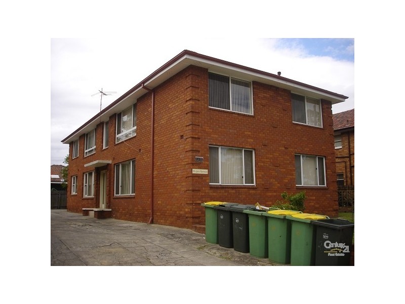 Fairfield NSW 2165