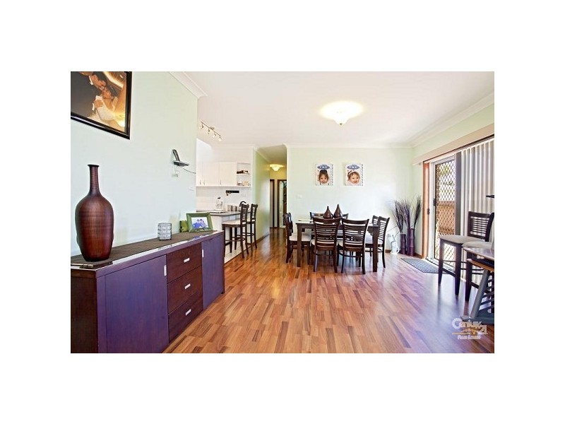 9A Whistler Street, Green Valley NSW 2168