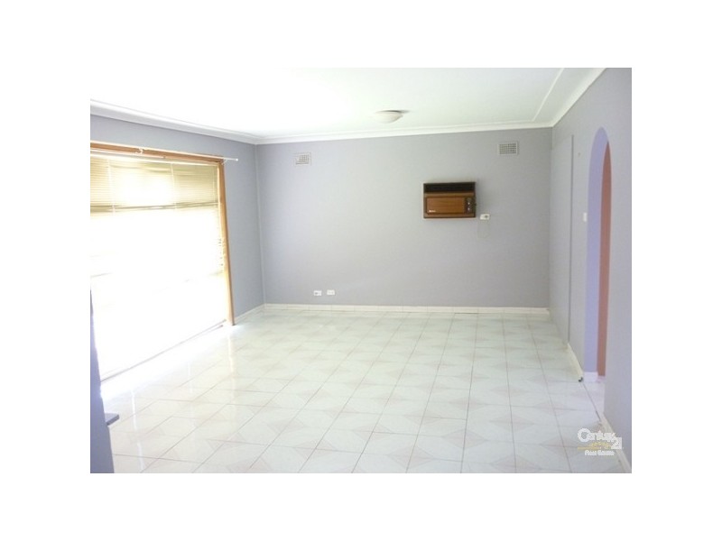 Fairfield West NSW 2165