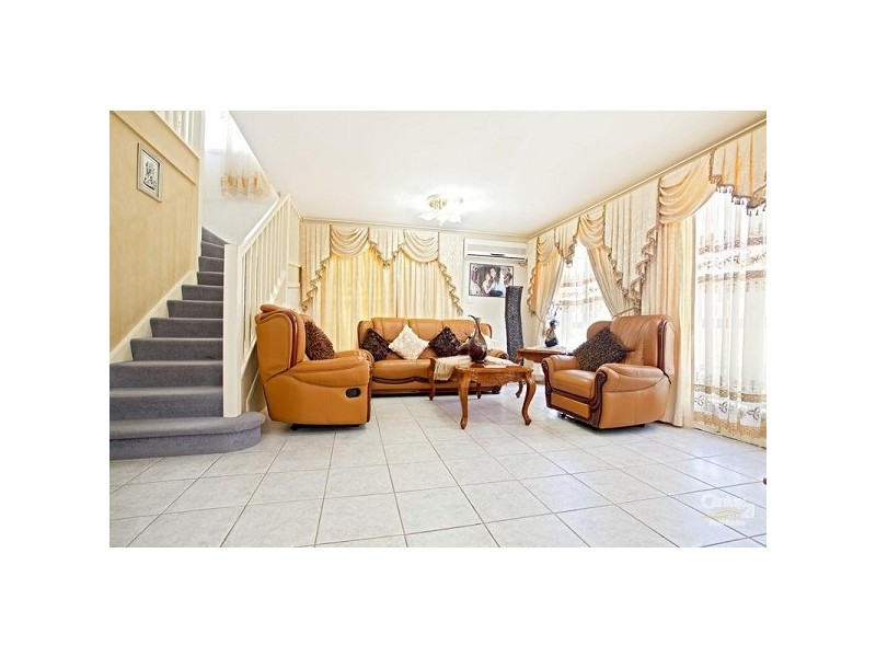 1/87 Camden Street, Fairfield Heights NSW 2165