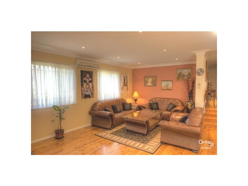 47 Humphries Road, St Johns Park NSW 2176