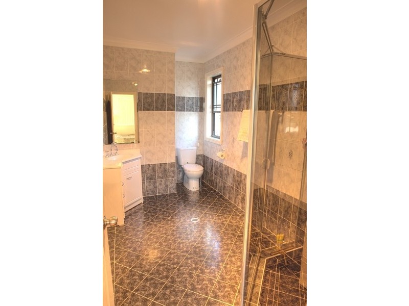 47 Humphries Road, St Johns Park NSW 2176