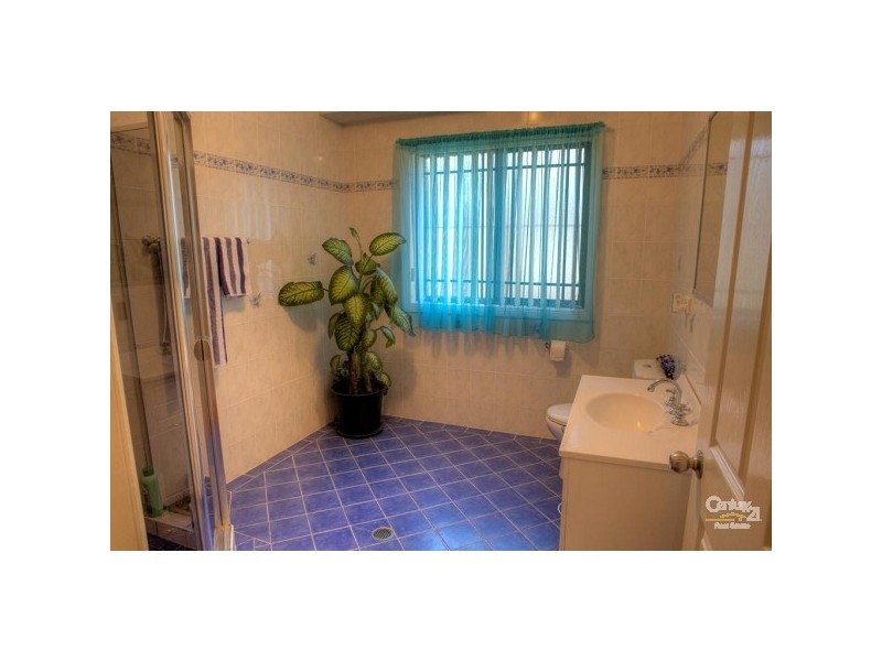 47 Humphries Road, St Johns Park NSW 2176