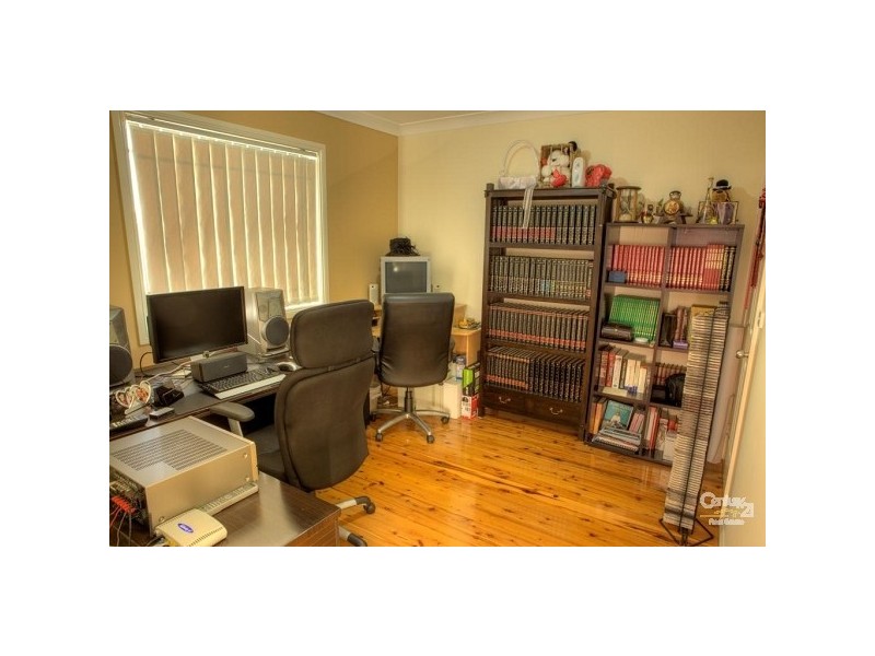 47 Humphries Road, St Johns Park NSW 2176