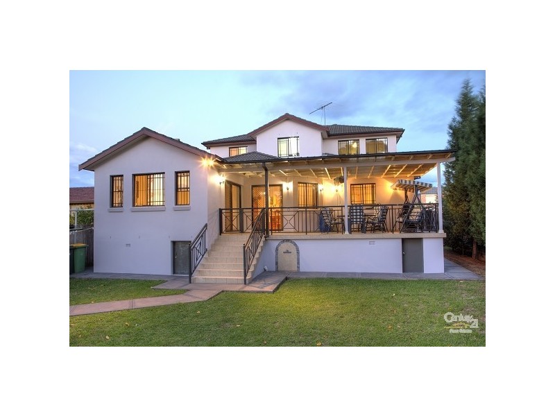 47 Humphries Road, St Johns Park NSW 2176