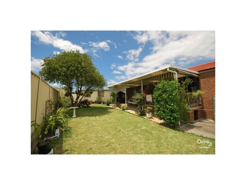 Fairfield West NSW 2165