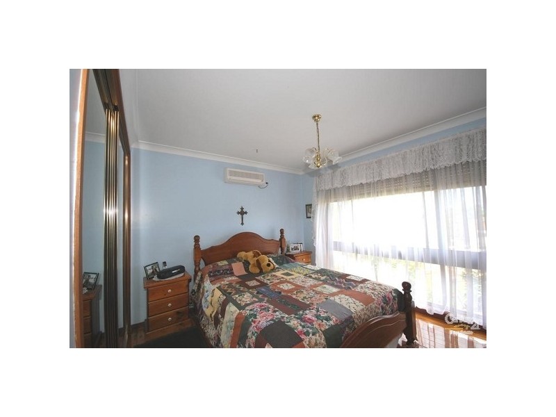 Fairfield West NSW 2165