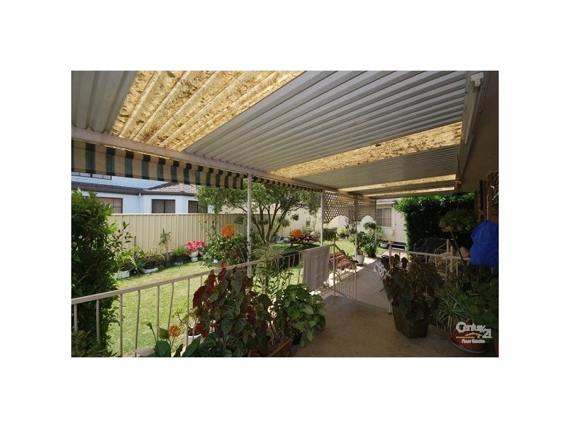 Fairfield West NSW 2165