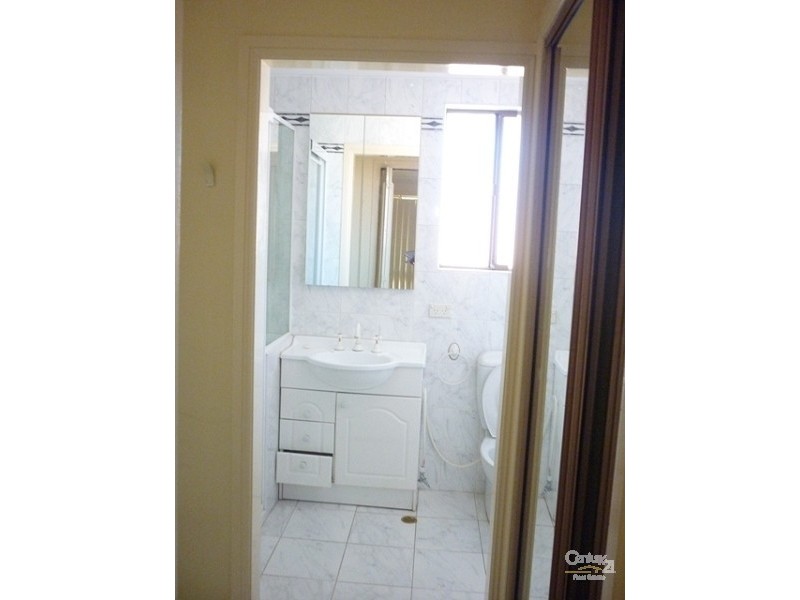 Greenfield Park NSW 2176