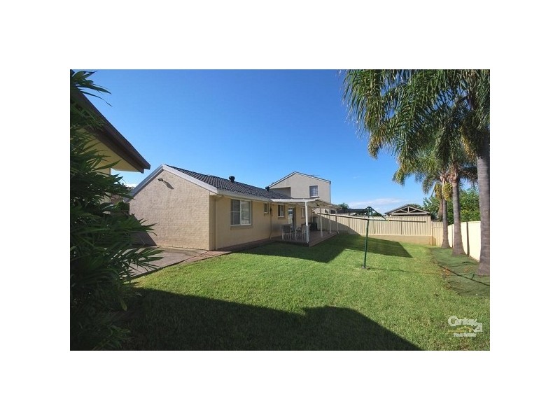 10 Tumut Place, Bossley Park NSW 2176