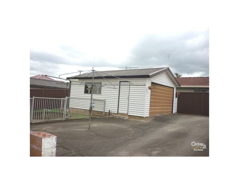 34 Tasman Parade, Fairfield West NSW 2165