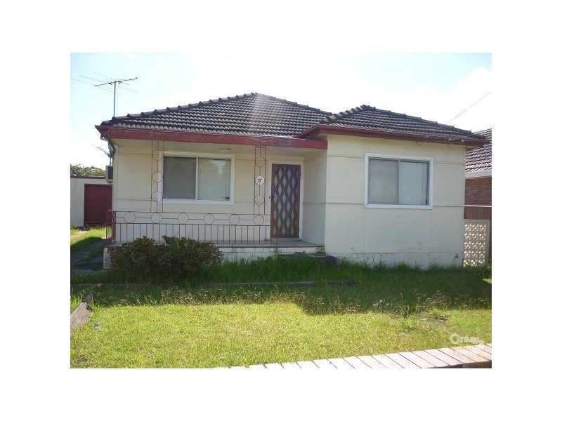 Fairfield East NSW 2165