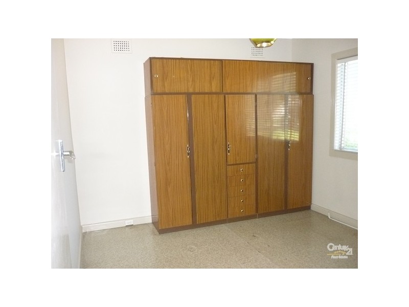 Fairfield East NSW 2165