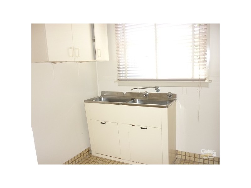 Fairfield East NSW 2165