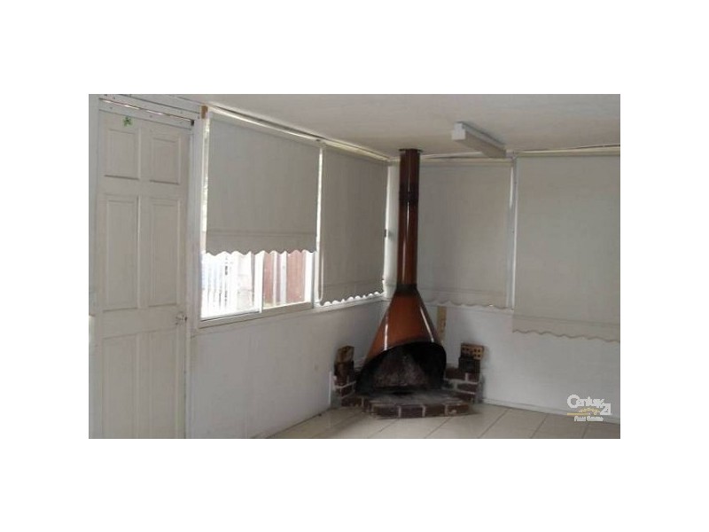 Edensor Park NSW 2176