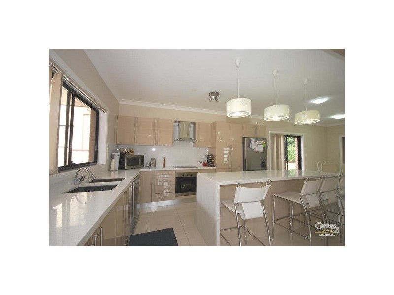 2A Waverley Street, Fairfield West NSW 2165