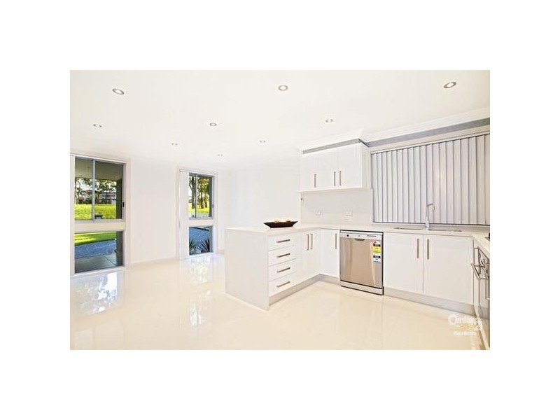 5 Burramy Close, Bossley Park NSW 2176