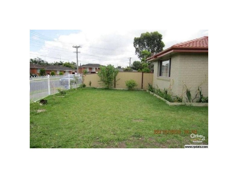 29 Ainslie Street, Fairfield West NSW 2165