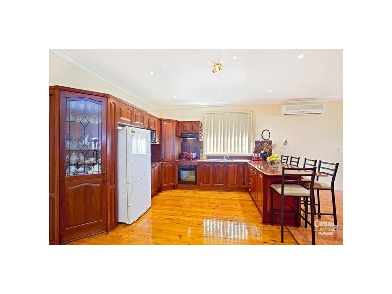 102 Neville Street, Smithfield NSW 2164