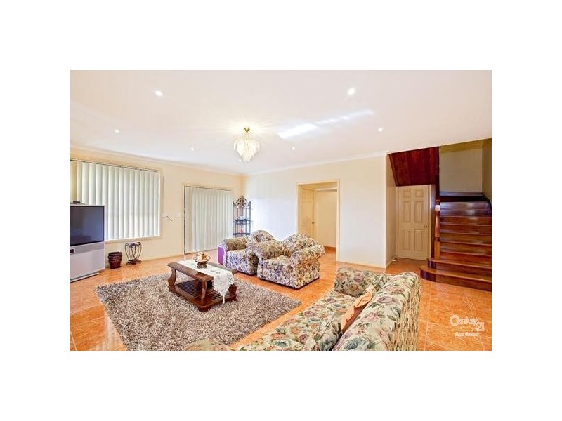 102 Neville Street, Smithfield NSW 2164