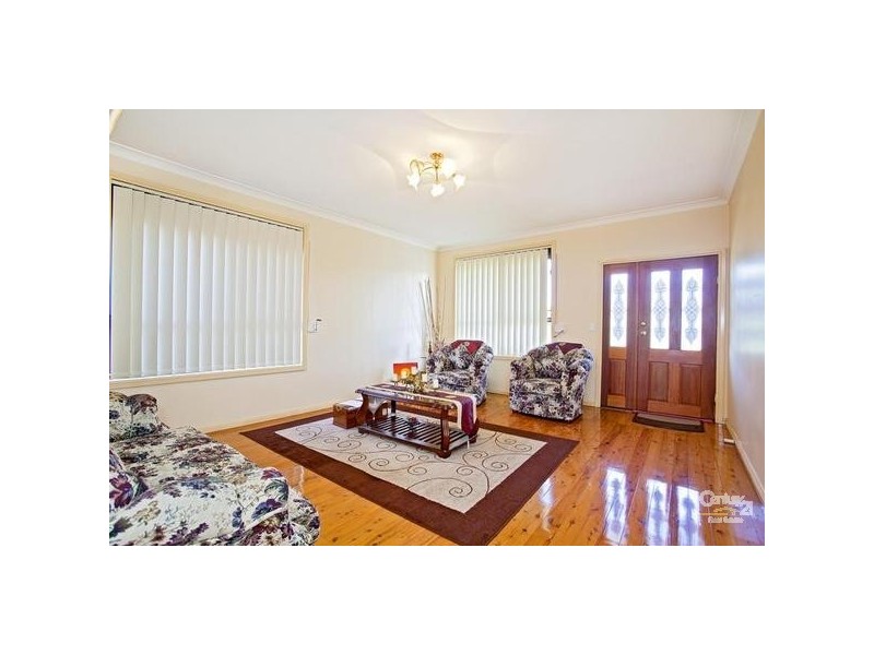 102 Neville Street, Smithfield NSW 2164