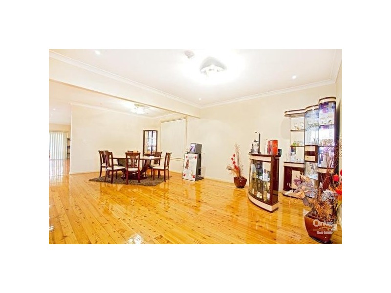 102 Neville Street, Smithfield NSW 2164