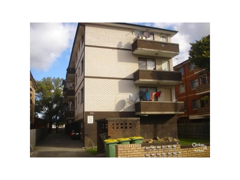 Fairfield NSW 2165