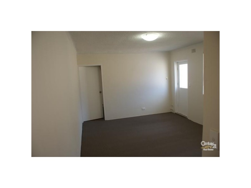 Fairfield NSW 2165