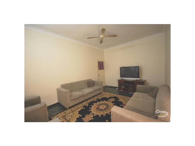 77 Sackville Street, Fairfield NSW 2165