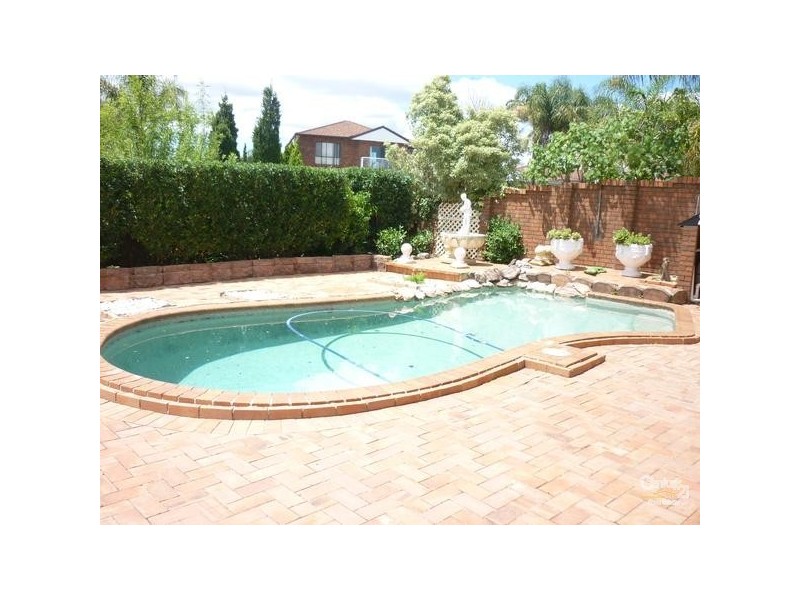 Greenfield Park NSW 2176