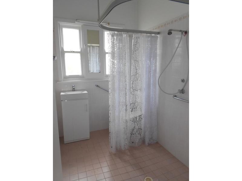 Canley Heights NSW 2166