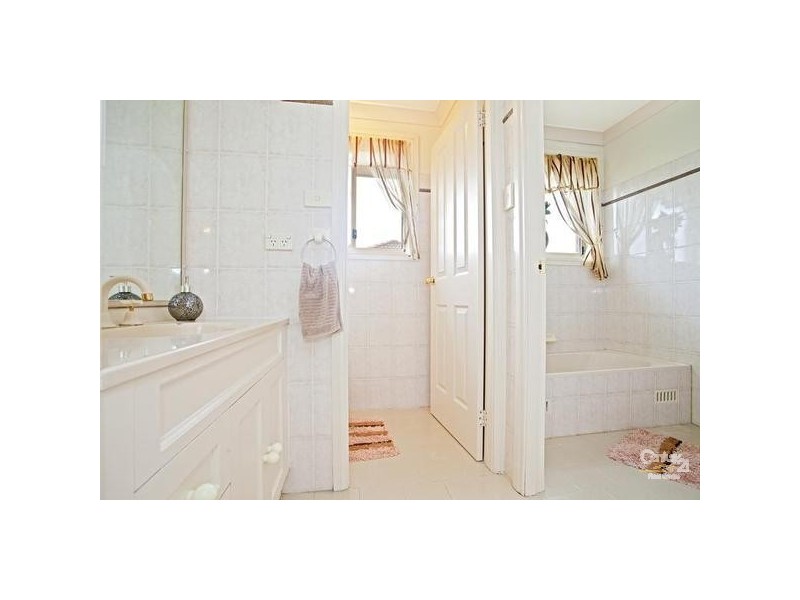 101A Lord Howe Drive, Hinchinbrook NSW 2168