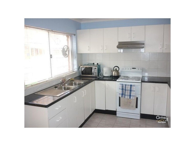 3/258-260 River Avenue, Carramar NSW 2163