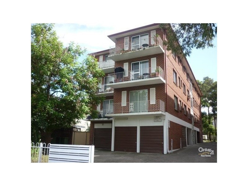 1/35 Carramar Avenue, Carramar NSW 2163