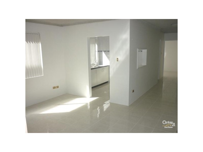 1/35 Carramar Avenue, Carramar NSW 2163