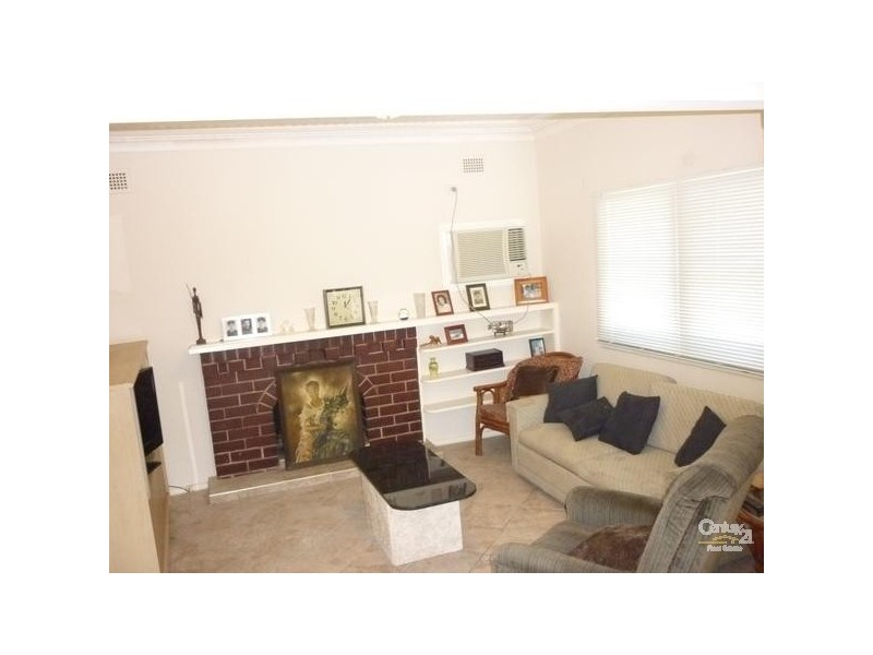247 River Avenue, Carramar NSW 2163